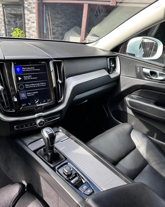 Volvo XC 60 cena 119000 przebieg: 133000, rok produkcji 2019 z Słomniki małe 154